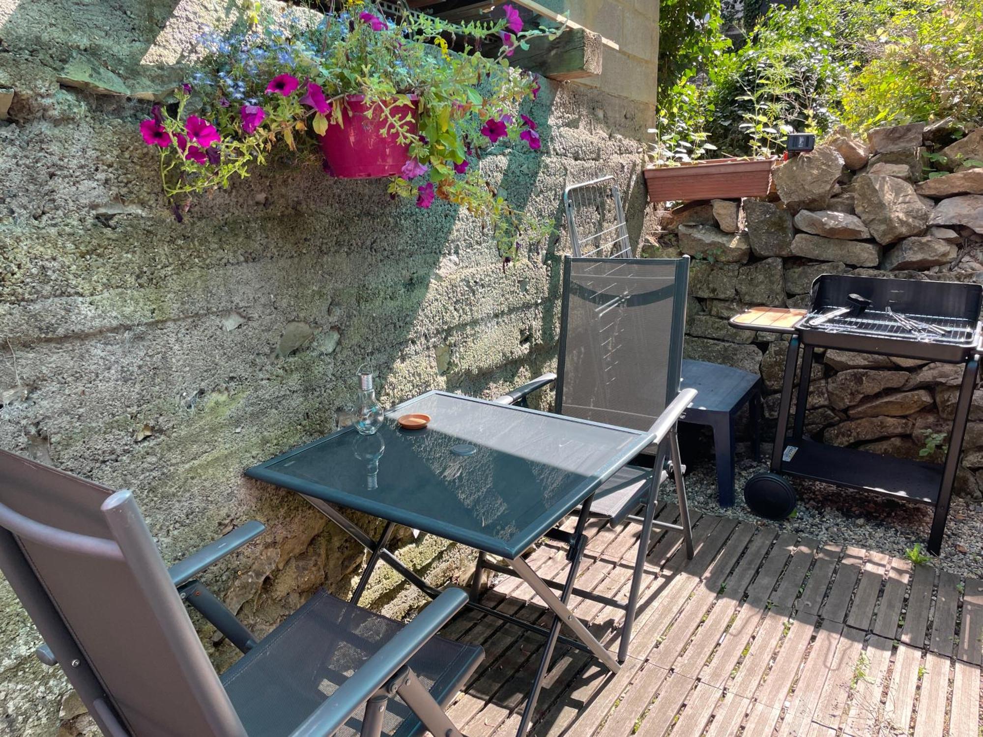 L'Arizona Dinant - Studio Montana - Barbecue, Free Parking, Dog Ok Exterior foto